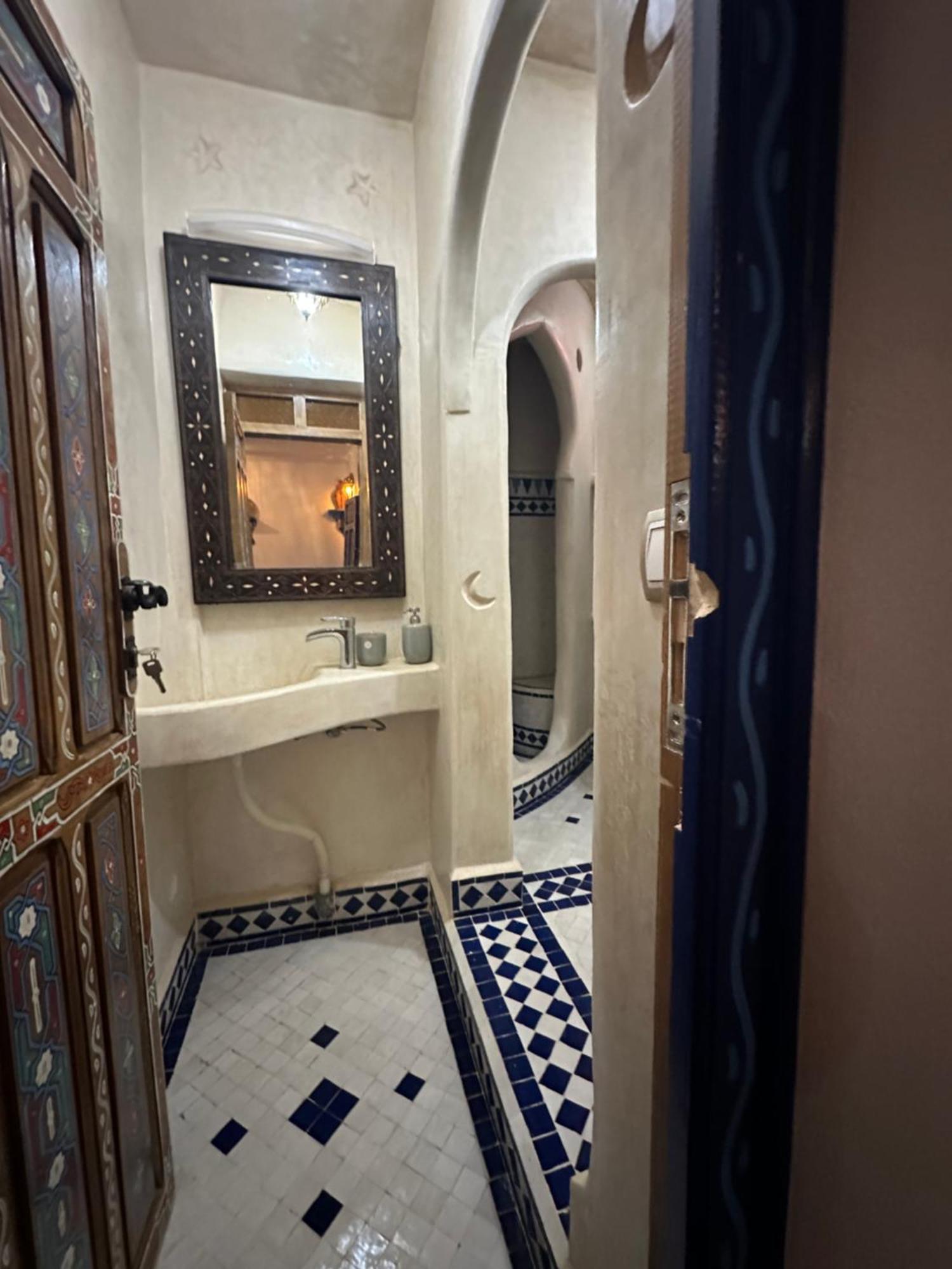 Dar Al Mansoura Riad Чефчауен Стая снимка